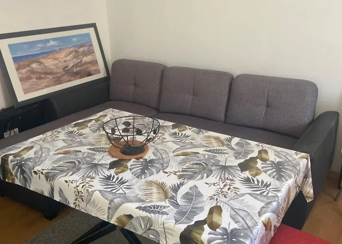 Petit Confortable Dans Le Gers Apartament