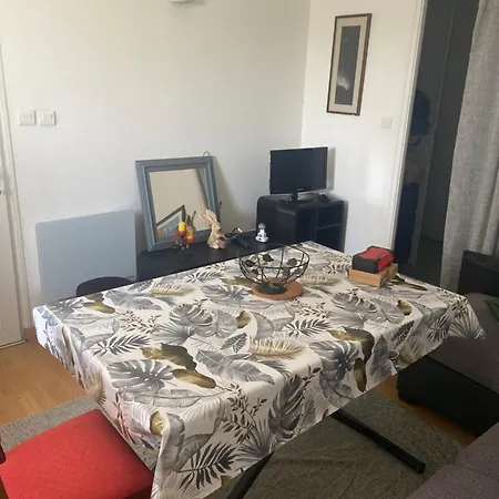 Apartment Petit Confortable Dans Le Gers *